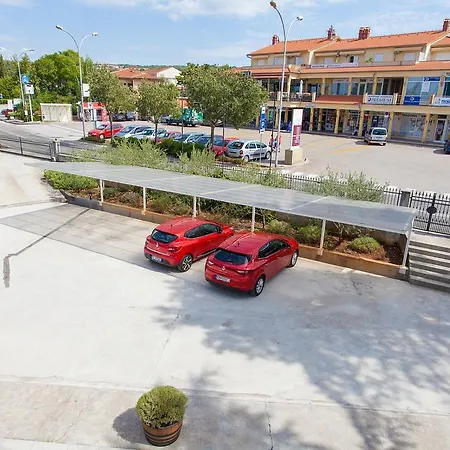 Frajona アパート